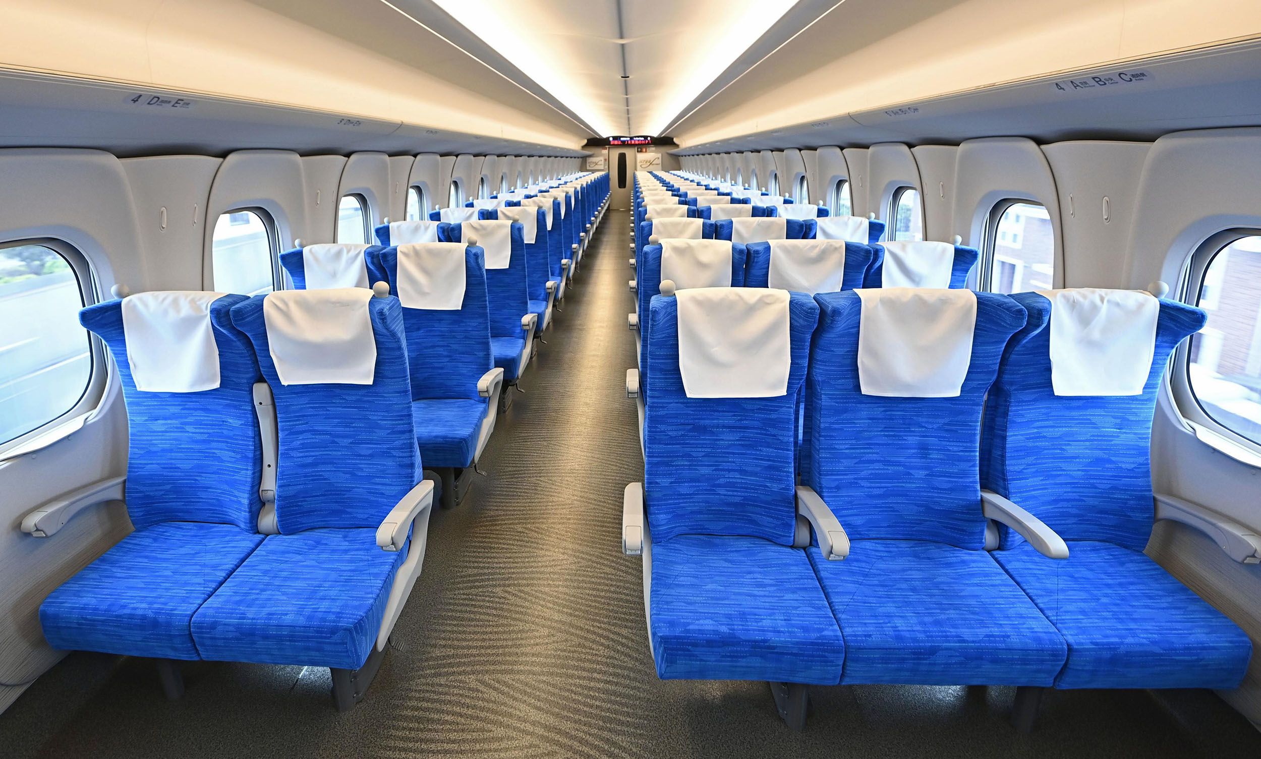 Application of Reverse Osmosis Equipment in Cleaning Train Carriages in Japan