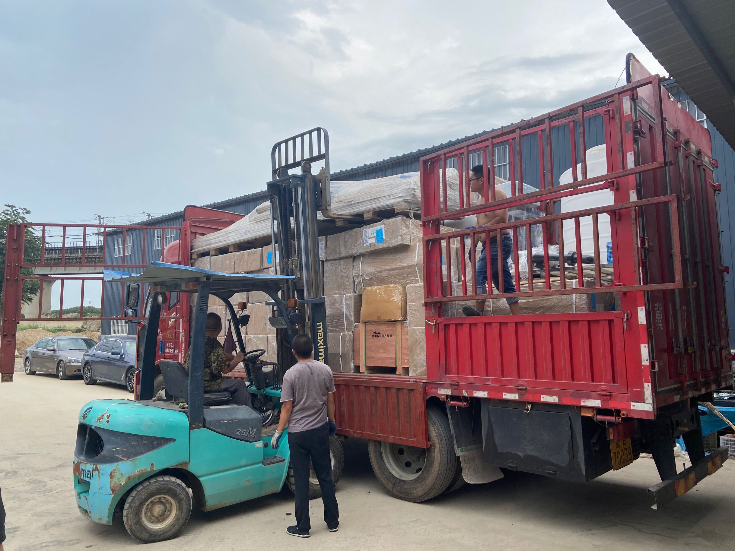 Greenhouse water treatment plant shipped to Uzbekistan